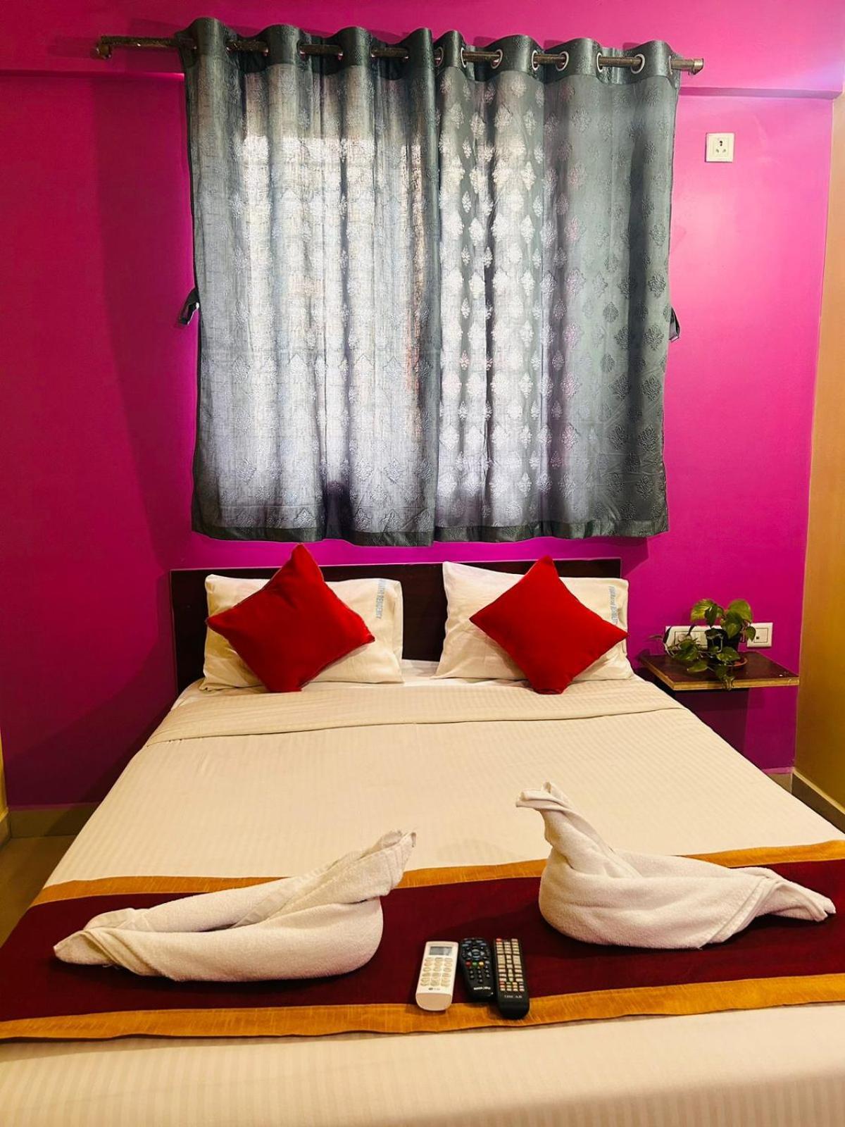 Hotel Prakrathi Residency Bangalore Exterior foto