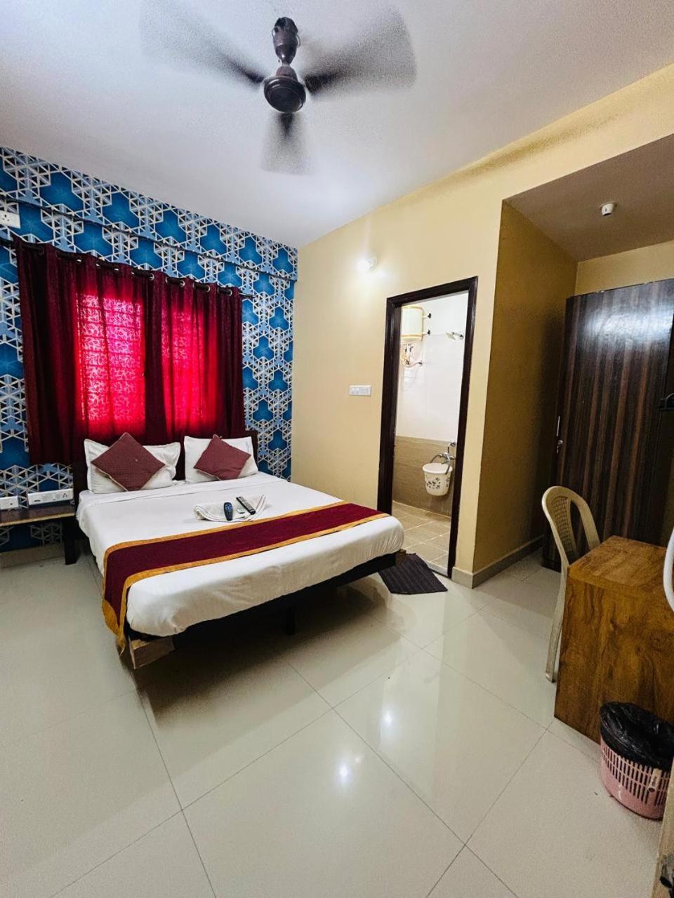 Hotel Prakrathi Residency Bangalore Exterior foto